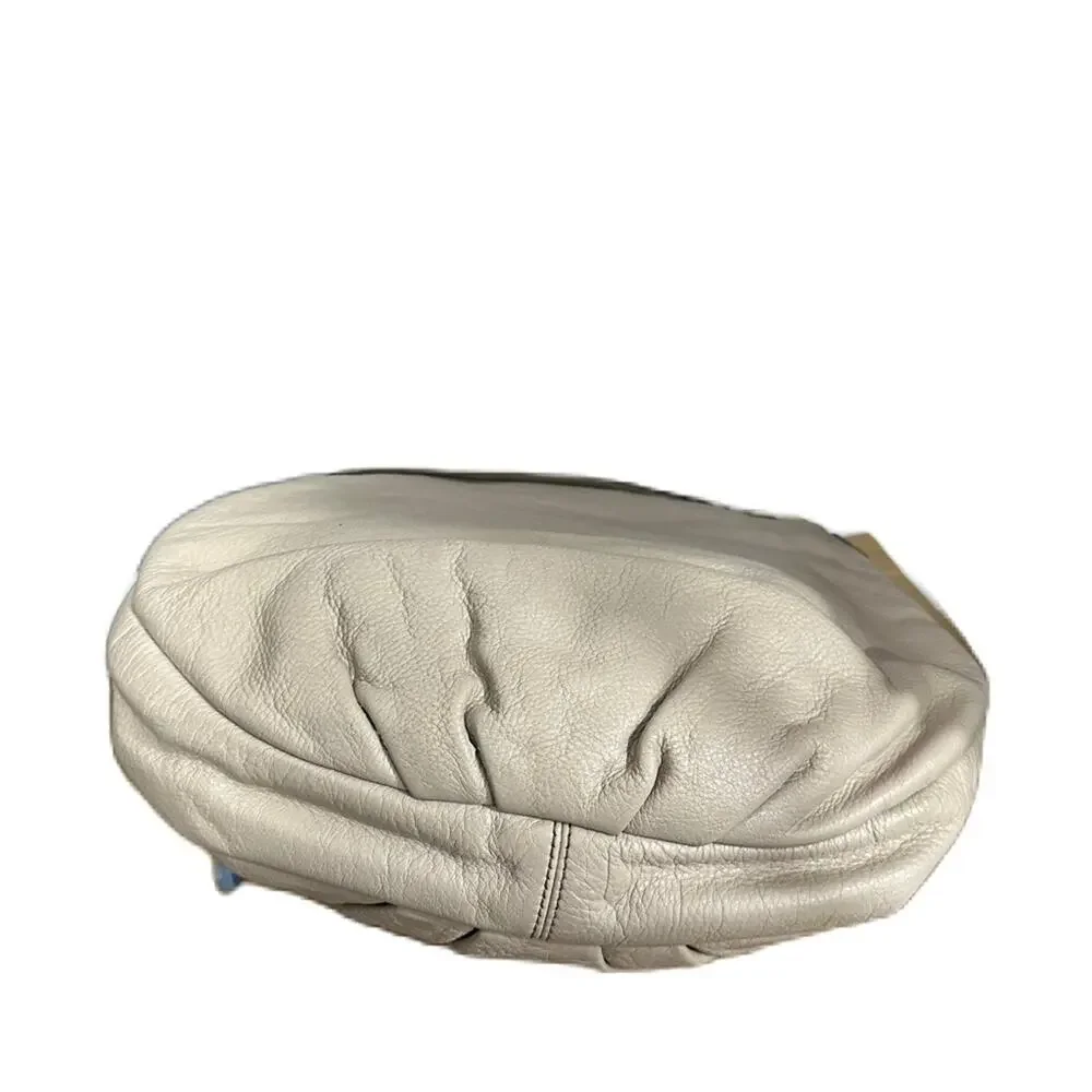 Marc‎ Jacobs Cream Pebble Leather Hobo/crossbody Bag With Long Strap
